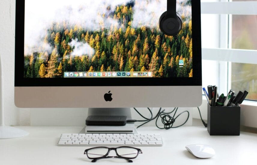 10 Awesome Ways to Customize Your Desktop Layout